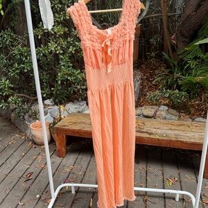 Vintage Peach Sleeveless Maxi Dress